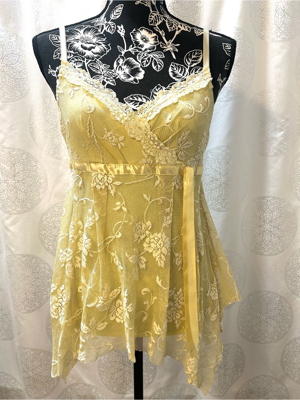 Vintage Y2K Lace Trim Yellow Floral Babydoll Camisole Tank Top Women Small S